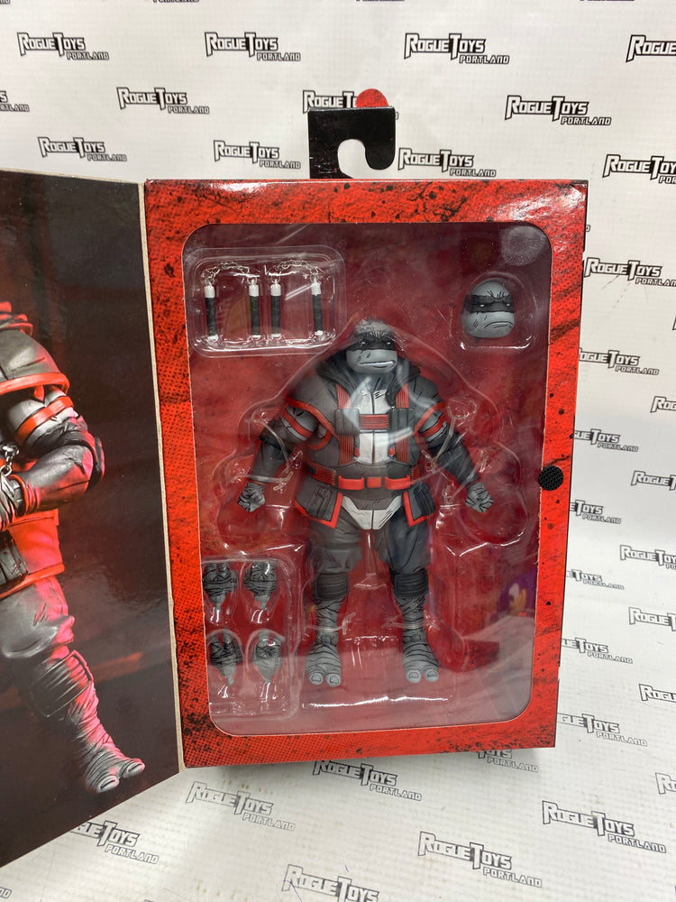 NECA TMNT The Last Ronin Lost Years Nightwatcher Michelangelo (Damaged Packaging)