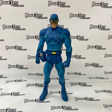 DC Universe Classics Blue Beetle