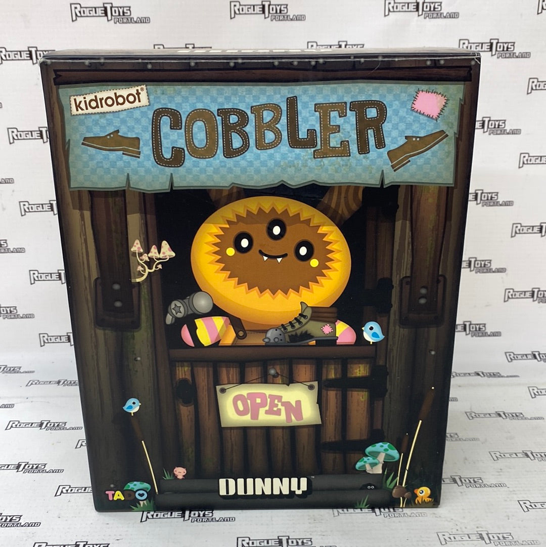 Kidrobot Dunny 8” Cobbler Dunny