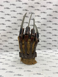 NECA A Nightmare on Elm St. (2010) Freddy Krueger Glove Prop Replica