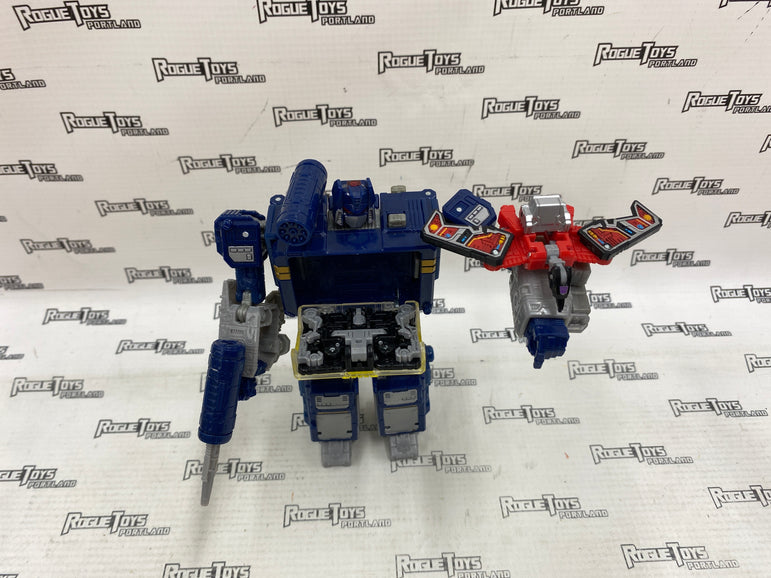 Transformers WFC Siege Soundwave w/ Laserbeak & Ravage