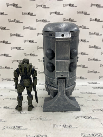 McFarlane Halo 4 USNC Cryotube with Master Chief