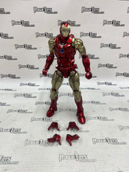 Sentinel Fighting Armor Iron Man