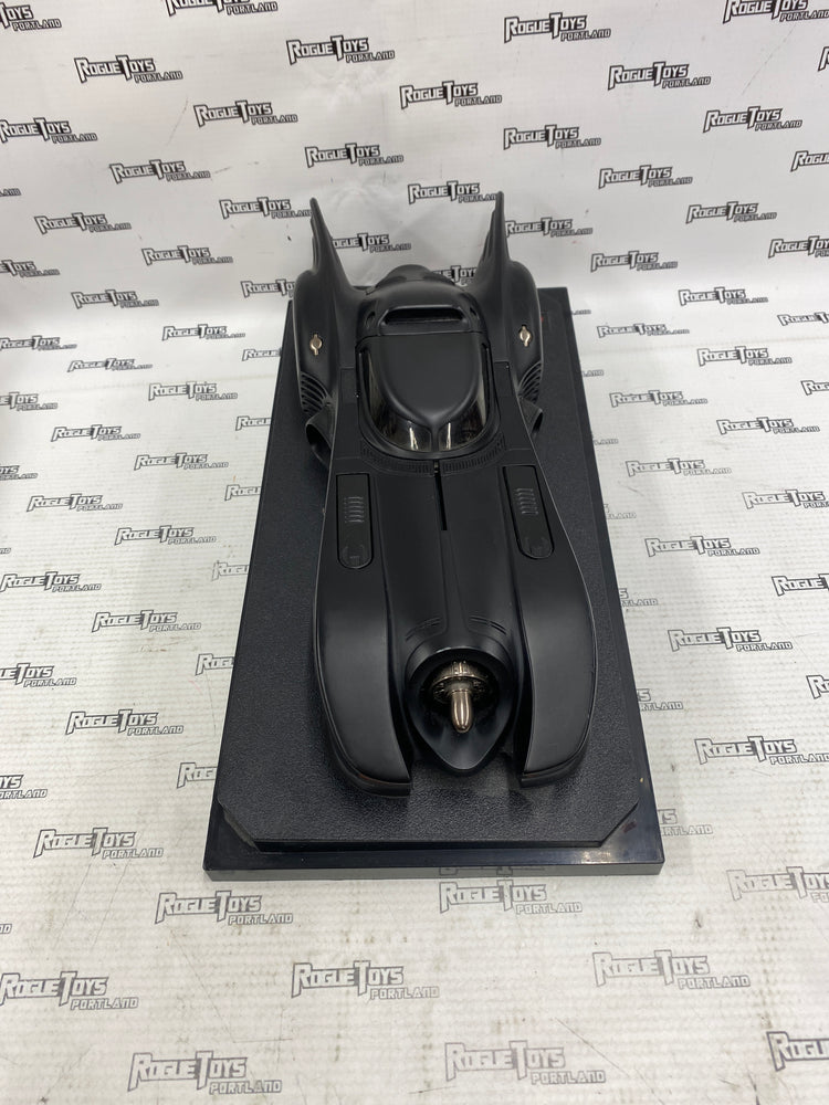 Hot Wheels 100% 1:18 1989 Batmobile