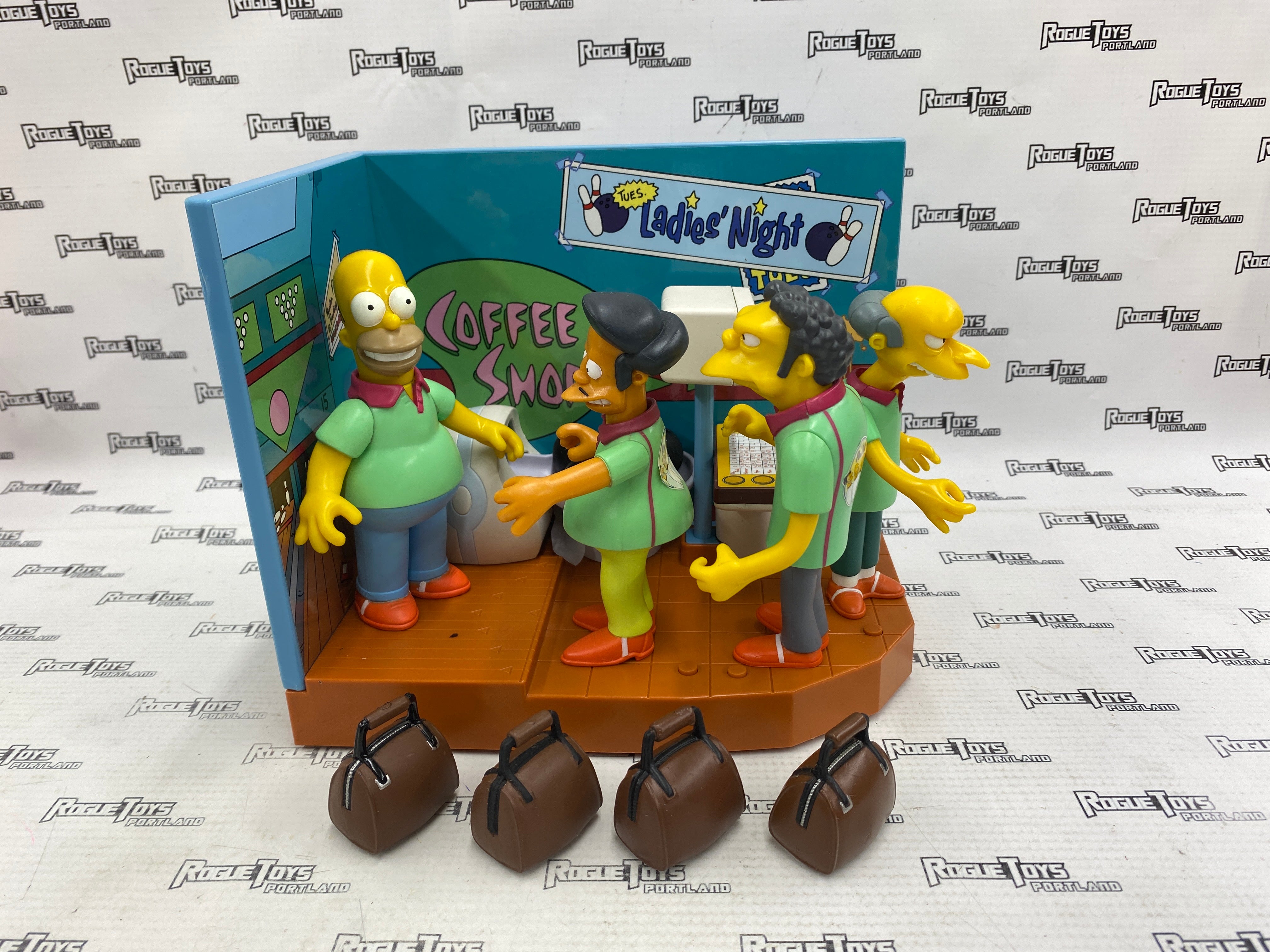 The Simpsons World of Springfield Barney’s Bowl O’ Rama Playset w/Pin Pals
