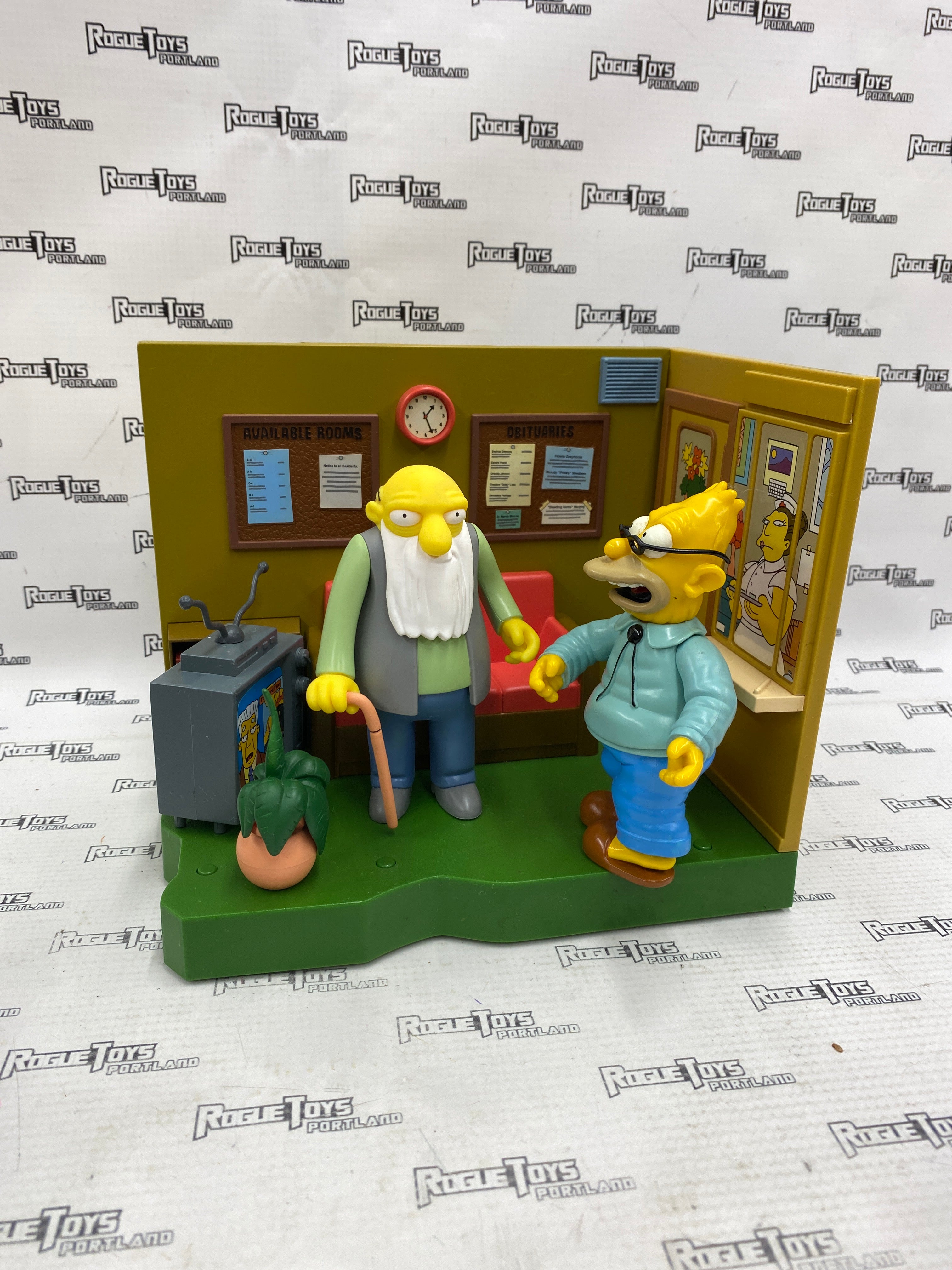 The Simpsons World of Springfield Retirement Castle Playset w/Jasper & Abe