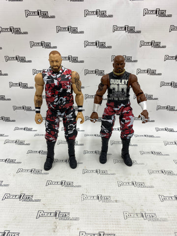 WWE Elite Series 45 The Dudley Boyz Bubba Ray & D-Von