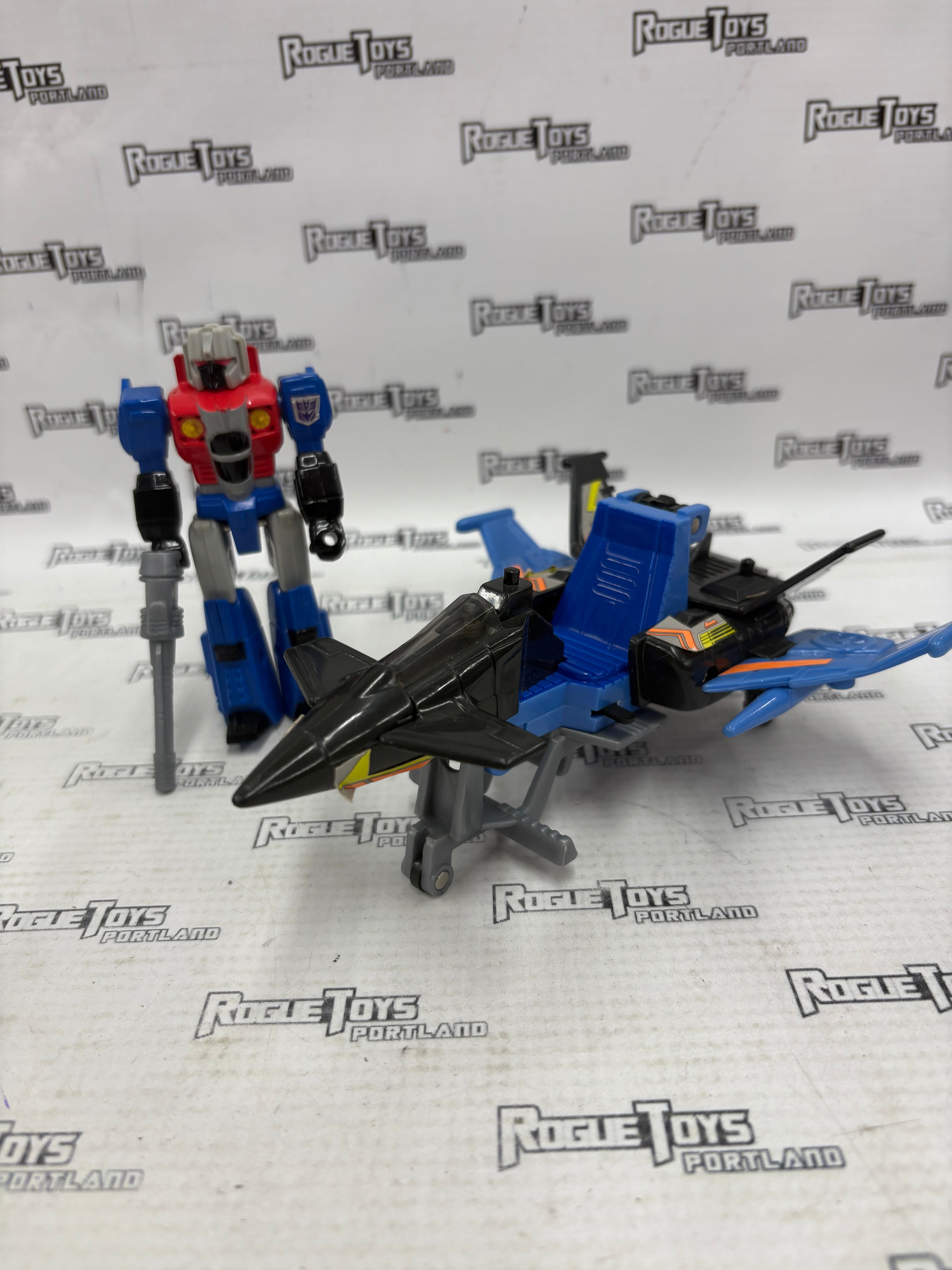 Hasbro Transformers G1 Starscream Action Master