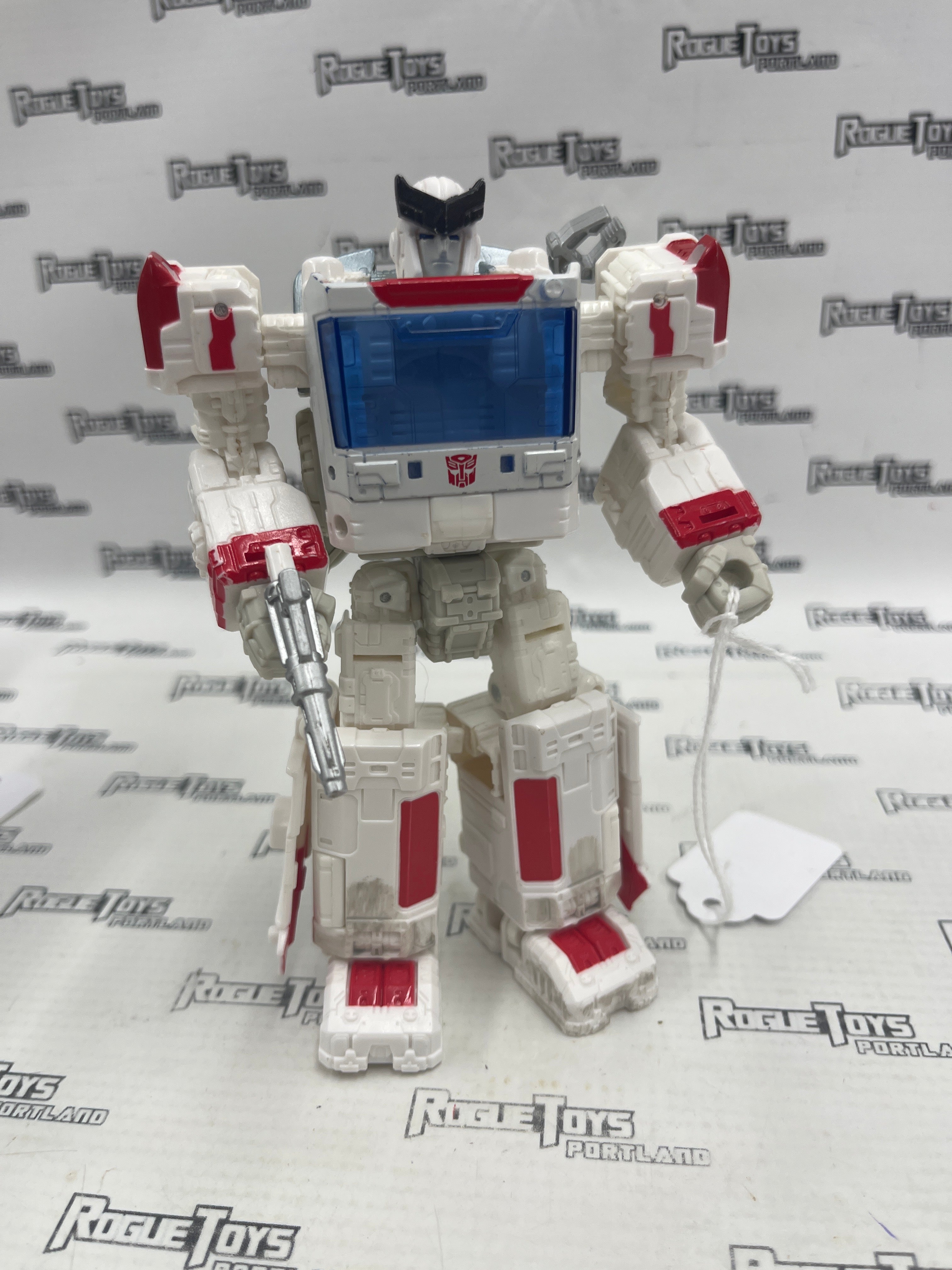 Hasbro Transformers WFC Siege Ratchet