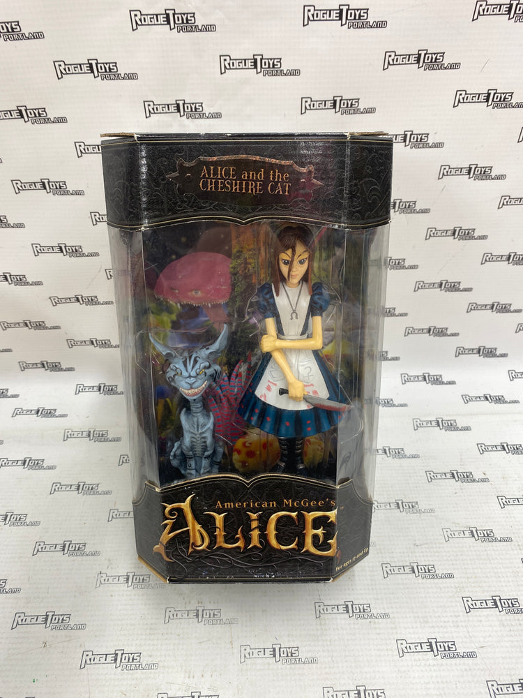 American McGee’s Alice - Alice and the Cheshire Cat (Smiling Variant)