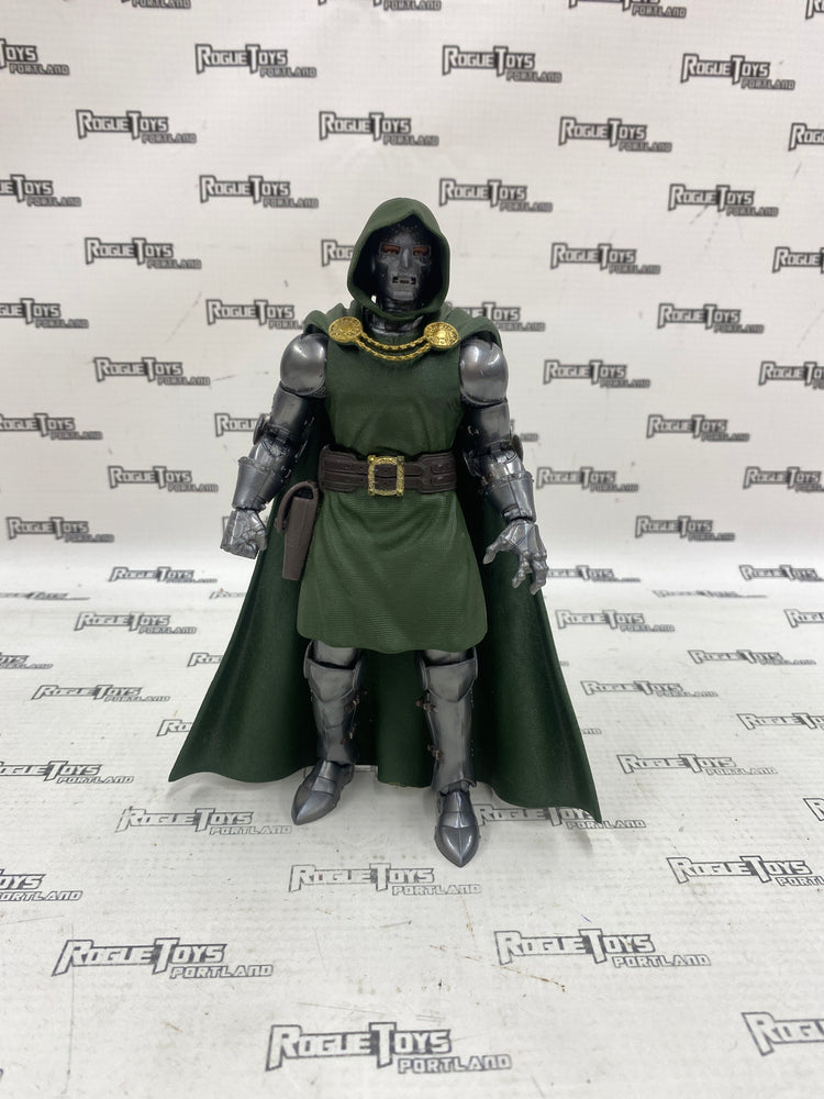 Marvel Legends Doctor Doom (Cabal 3-pack)