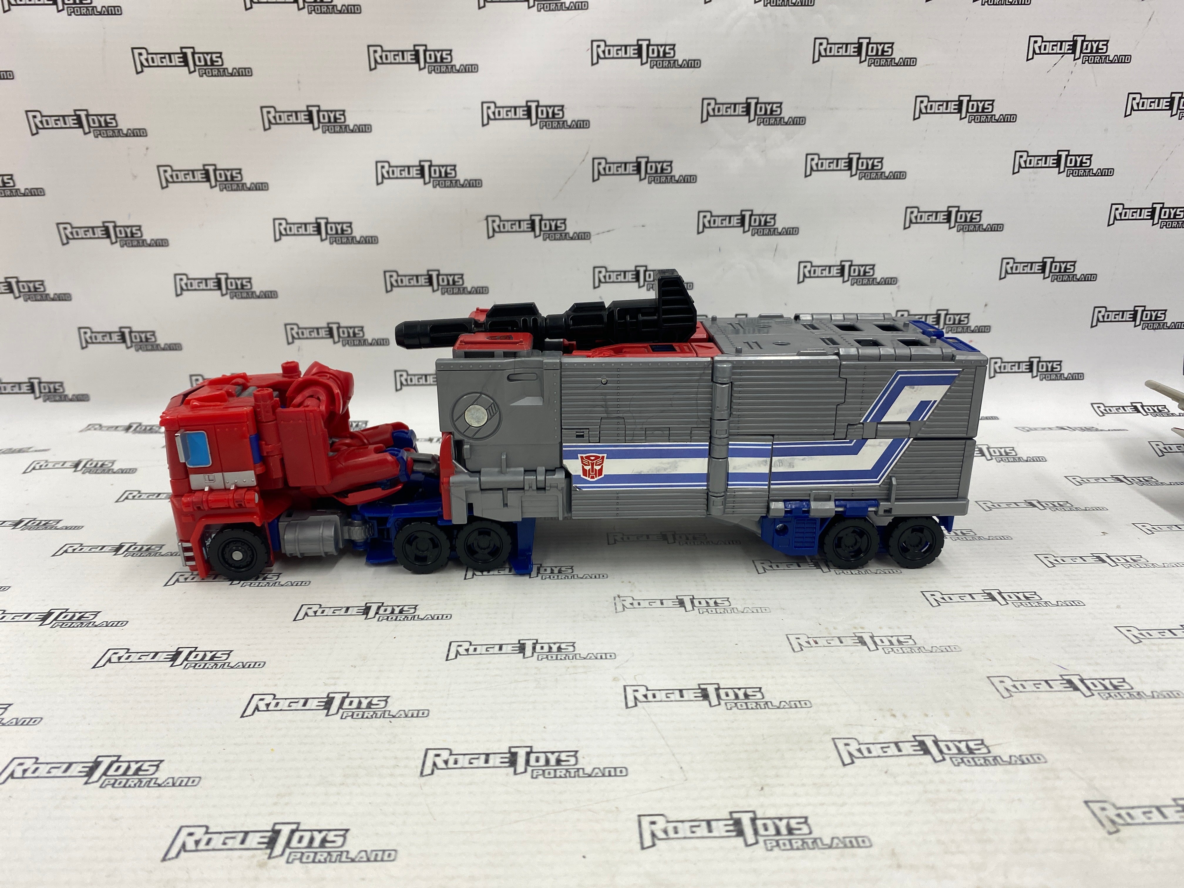 Transformers POTP Leader Class Optimus Prime