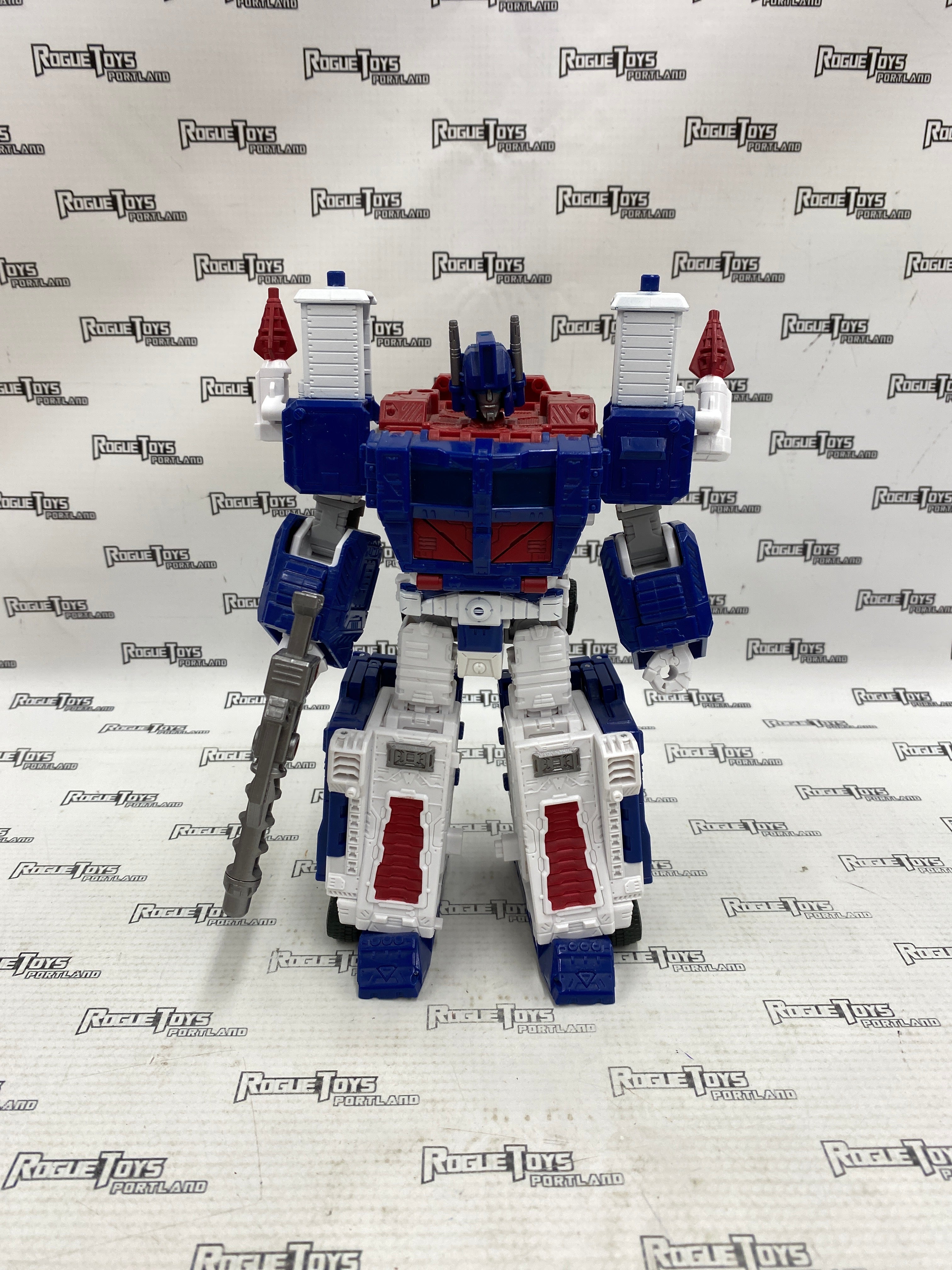 Transformers Kingdom Ultra Magnus