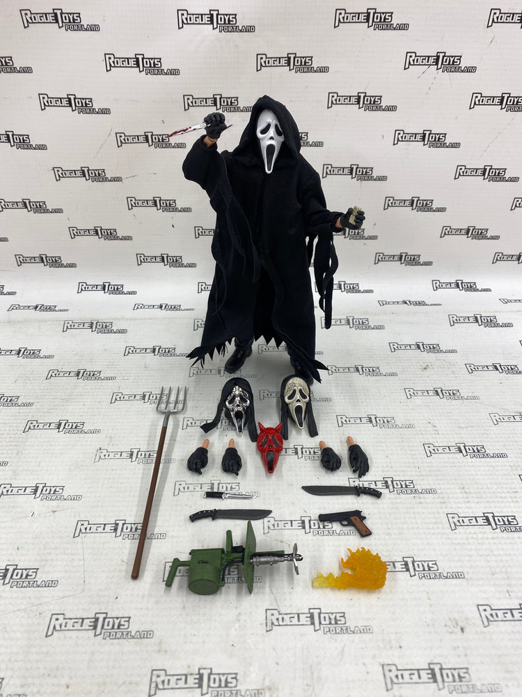 NECA Ghost Face Inferno Ultimate