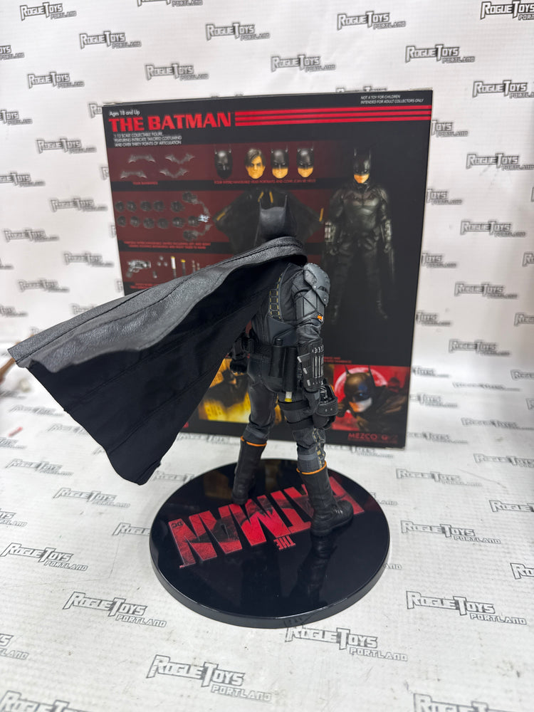 Mezco One:12 The Batman (open box)