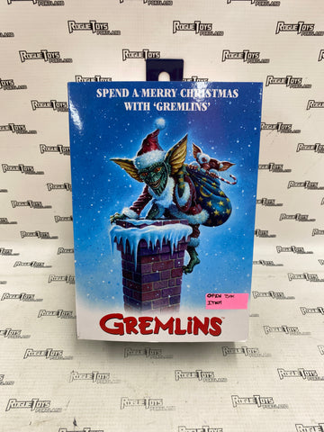 NECA Gremlins Ultimate Santa Stripe and Gizmo