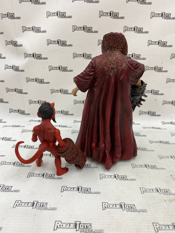 Mezco Hellboy Rasputin w/Hellboy