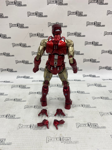 Sentinel Fighting Armor Iron Man