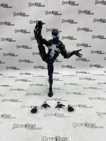 Marvel Legends Retro Black Costume Spider-Man
