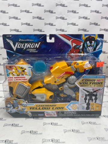Playmates Voltron Legendary Defender Yellow Lion on card