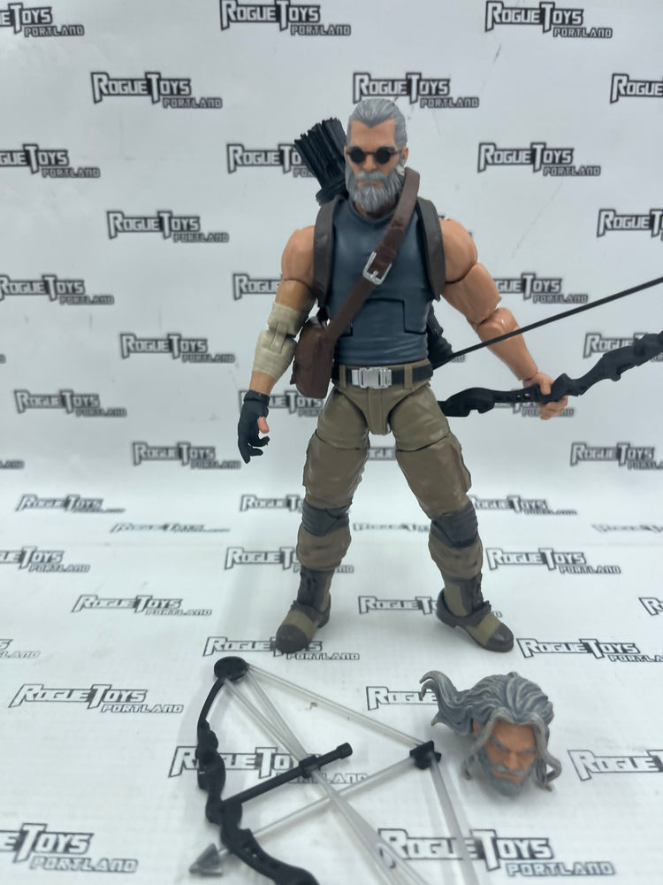 Hasbro Marvel Legends Old Man Hawkeye (Old Man Logan & Hawkeye 2 Pack)