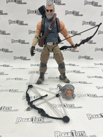 Hasbro Marvel Legends Old Man Hawkeye (Old Man Logan & Hawkeye 2 Pack)
