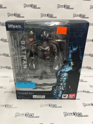 Bandai S.H. Figuarts Injustice Gods Among Us Batman