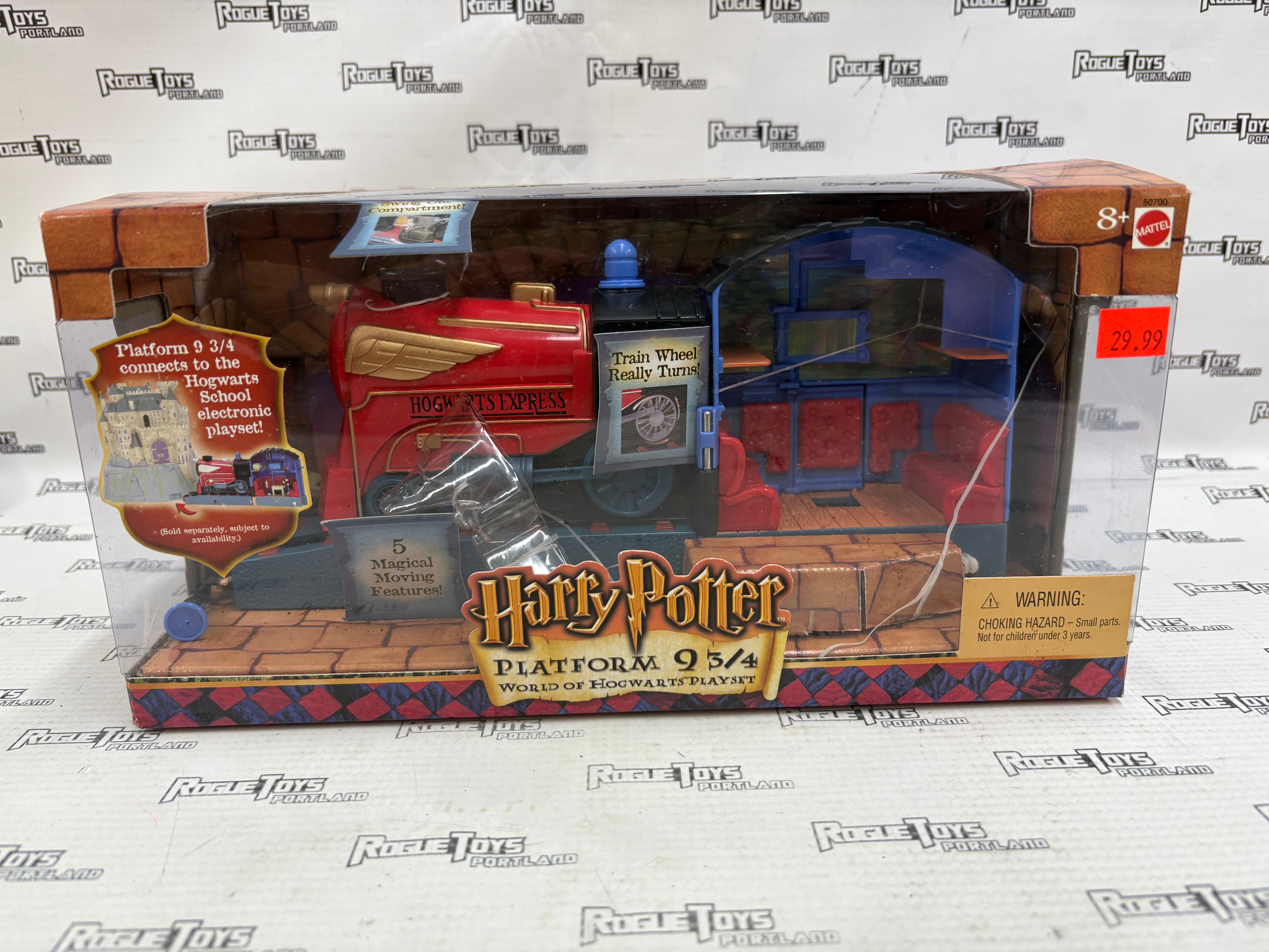 Mattel Harry Potter Platform 9 3/4 World of Hogwarts Playset